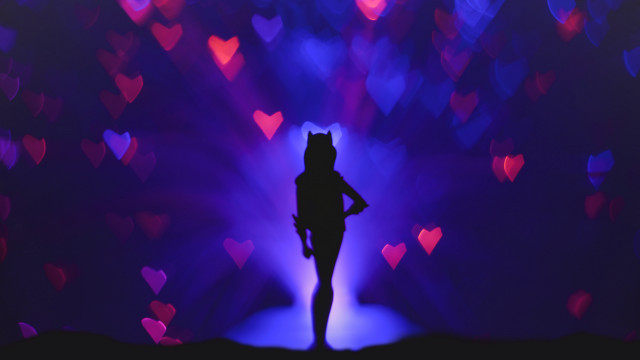 Purple hearts hologram petals liquid free wallpaper - medium preview image