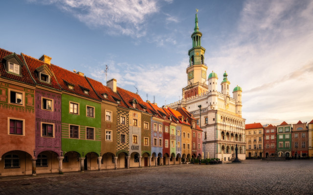 Clock tower cobblestone street cityscape free wallpaper - medium preview image