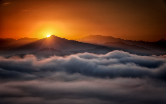 Sunset mountain range clouds sunshine free wallpaper - medium preview image