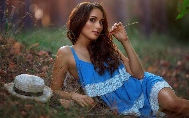Woman grass hat fashion anna free wallpaper - medium preview image