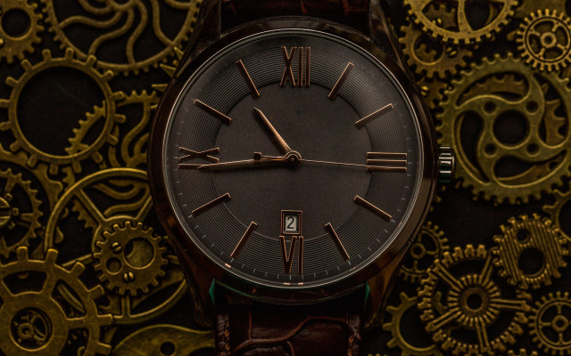 Watch gears macro clock roman free wallpaper - medium preview image