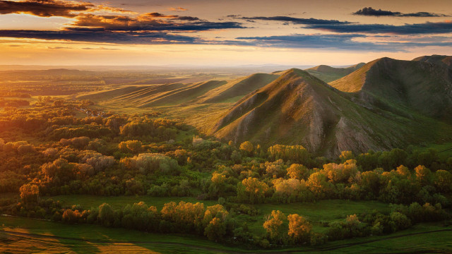 Mountain range forest sunset clouds #3 free wallpaper - medium preview image