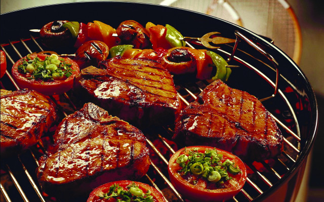 Grill steaks peppers mushrooms cooking free wallpaper - medium preview image