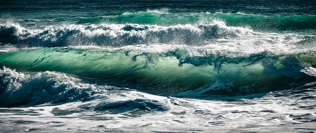 Green ocean waves beach planet free wallpaper - medium preview image