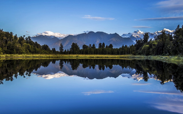 Lake mountains trees sky clouds #33 free wallpaper - medium preview image