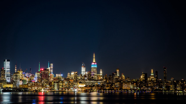 City skyline night water reflection #6 free wallpaper - medium preview image