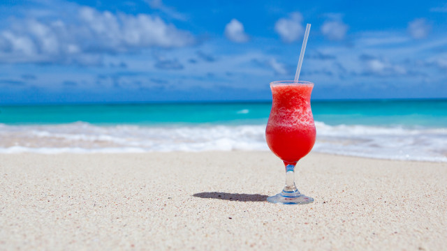 Tropical beach drink summer sky free wallpaper - medium preview image