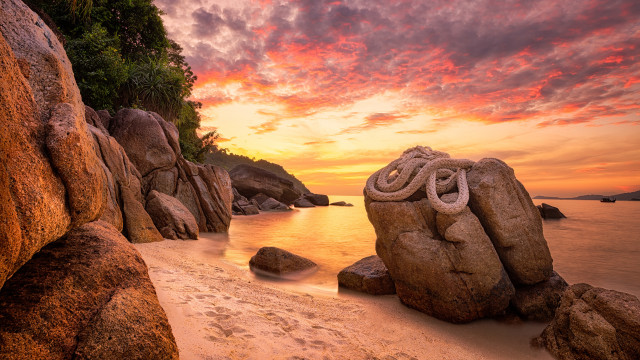 Rock formation beach sunset sky free wallpaper - medium preview image