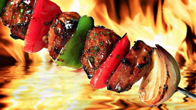 Skewer meat vegetables fire flames #2 free wallpaper - medium preview image