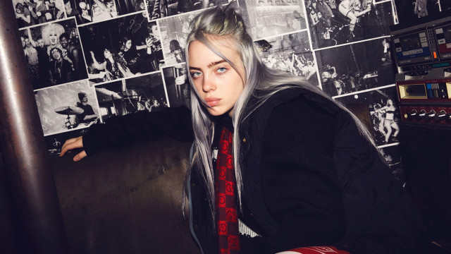 Woman grey hair scarf couch free wallpaper - medium preview image
