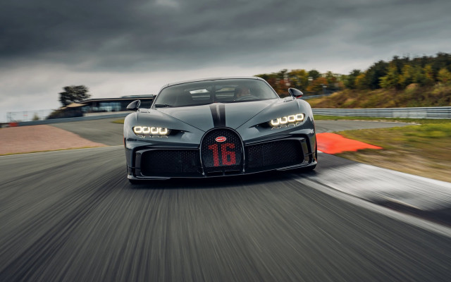 Bugatti track darksky trees tiltshift free wallpaper - medium preview image