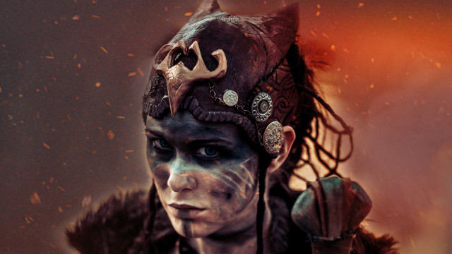 Woman horned headdress face paint free wallpaper - medium preview image