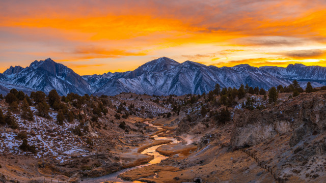 River valley mountains sunset red free wallpaper - medium preview image