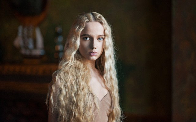 Blonde woman mirror gothic art free wallpaper - medium preview image