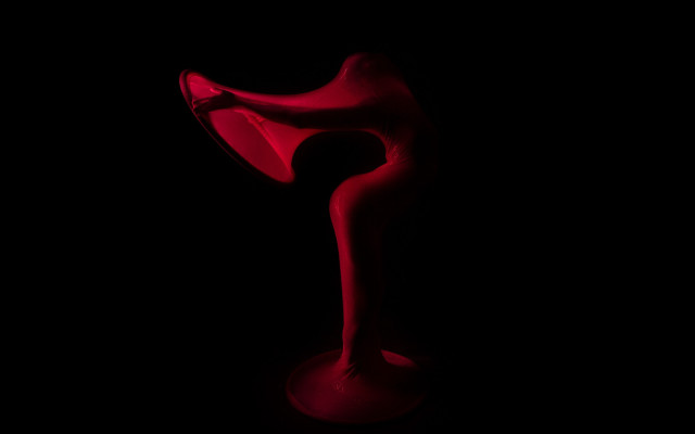 Red sculpture dark allen jones free wallpaper - medium preview image