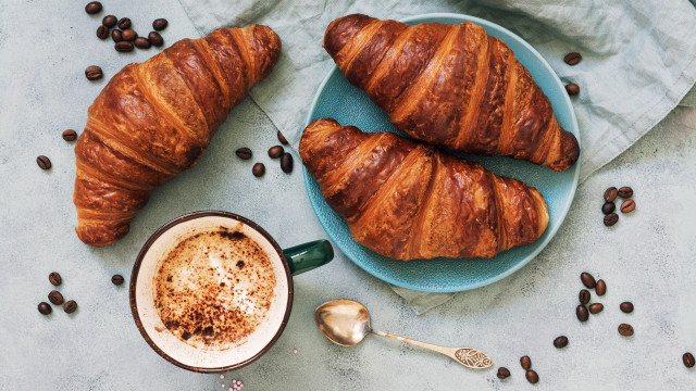 Croissants coffee spoons coffee beans free wallpaper - medium preview image