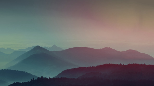 Mountain range hazy sky trees free wallpaper - medium preview image