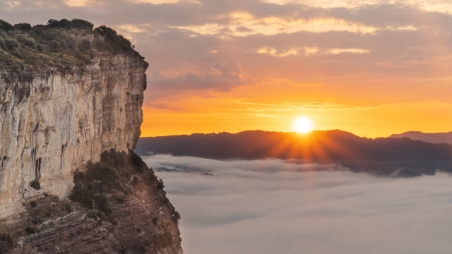 Mountain cliff sunset clouds foreground free wallpaper - medium preview image