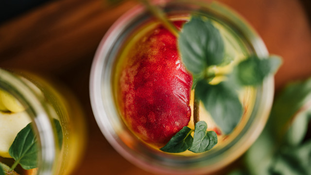 Glass apple leaves vanitas stilllife free wallpaper - medium preview image