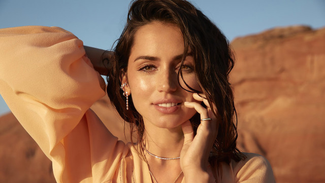 Woman ring mountain desert jewelry free wallpaper - medium preview image