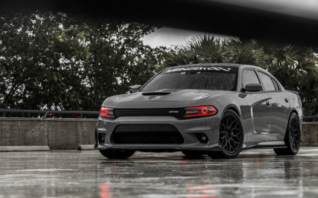 Grey car parking lot rain free wallpaper - medium preview image