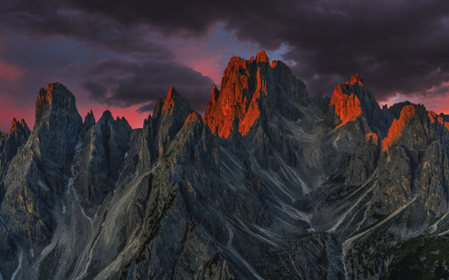 Mountain range red sky clouds #11 free wallpaper - medium preview image