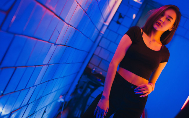 Woman bluewall knife hologram neon free wallpaper - medium preview image