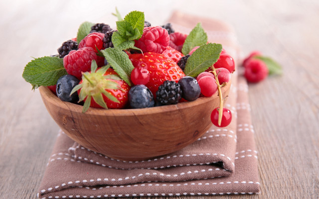 Berries raspberries tablecloth spoon napkin free wallpaper - medium preview image