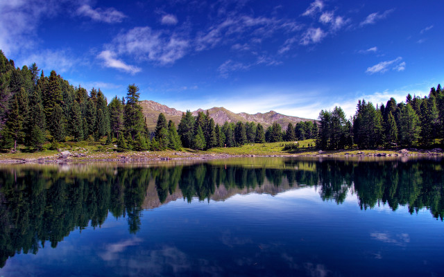 Lake mountains trees blue sky #21 free wallpaper - medium preview image
