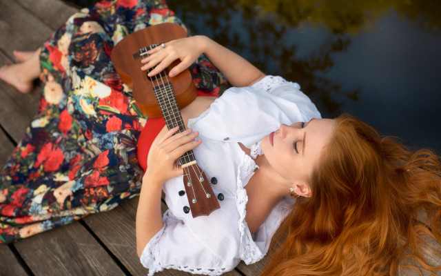 Woman ukulele dress blur portrait free wallpaper - medium preview image