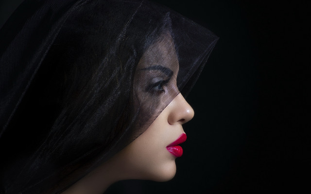 Woman veil redlipstick blackbackground gothic free wallpaper - medium preview image
