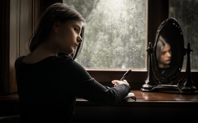 Woman writing mirror reflection storybook free wallpaper for desktop - medium preview image