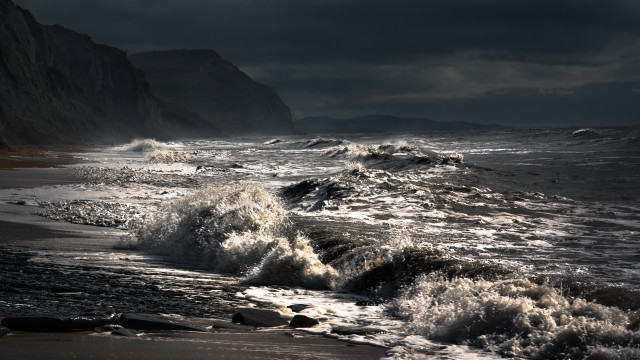 Stormy beach mountains city lake free wallpaper - medium preview image