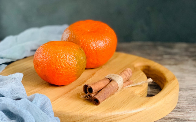 Oranges cinnamon stick blue towel free wallpaper - medium preview image