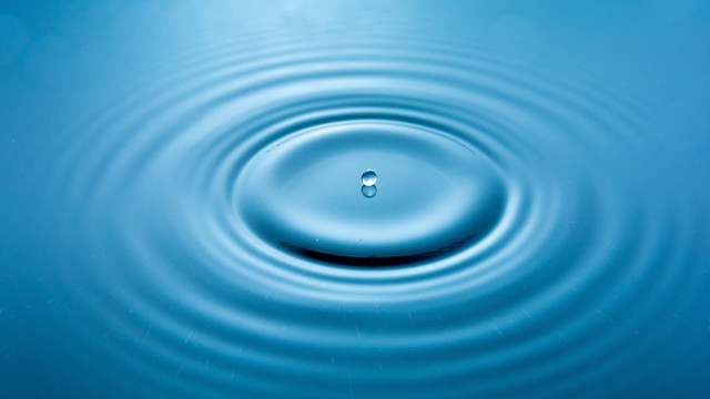 Blue water droplet macro ocean free wallpaper - medium preview image
