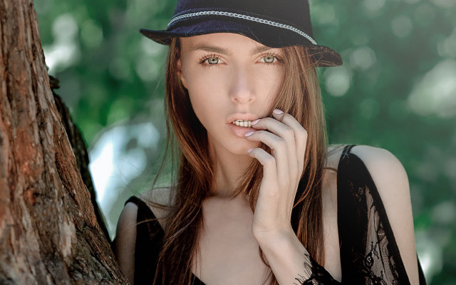 Woman hat smoking woods black #2 free wallpaper for desktop - medium preview image