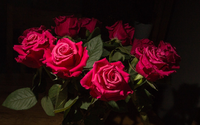 Vase roses stilllife rococo flower free wallpaper - medium preview image