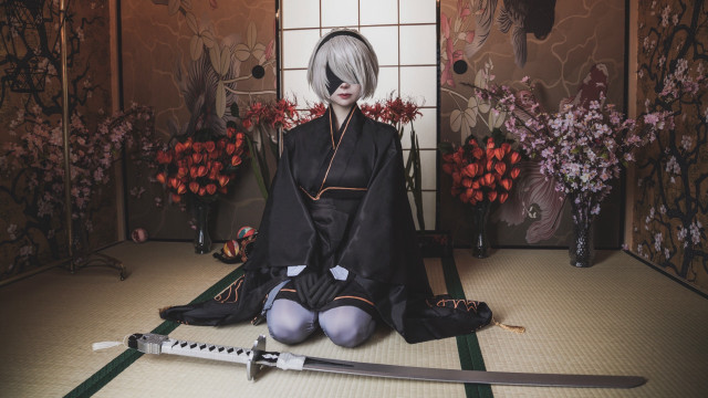 Woman sitting kimono blindfold sword free wallpaper - medium preview image