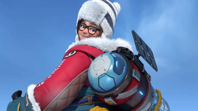 Winter hat soccer ball laptop free wallpaper - medium preview image