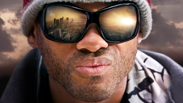 Man sunglasses hat city reflection #2 free wallpaper - medium preview image