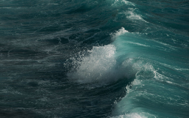 Surfing wave ocean sky beach free wallpaper - medium preview image