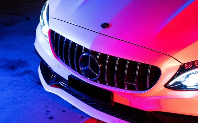 Mercedes benz car bright light free wallpaper - medium preview image