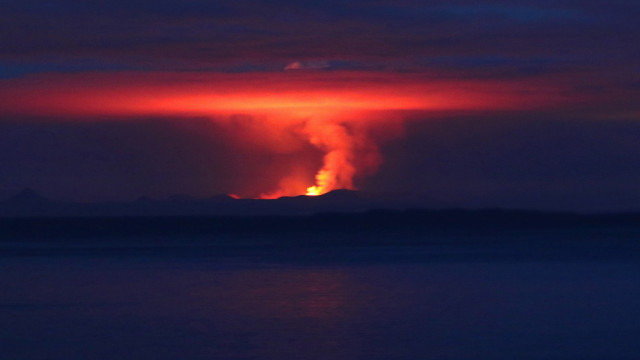 Volcano smoke red glow horizon free wallpaper - medium preview image