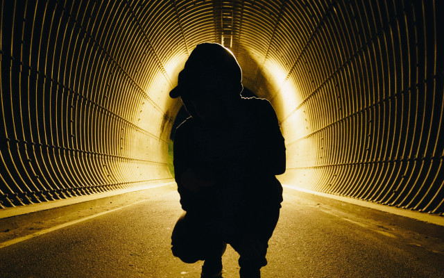 Tunnel skateboard hoodie backpack shadow free wallpaper - medium preview image