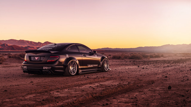 Desert sunset mountains car clouds free wallpaper - medium preview image