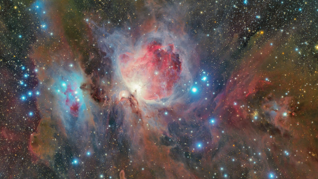 Large star cluster bright blue free wallpaper - medium preview image