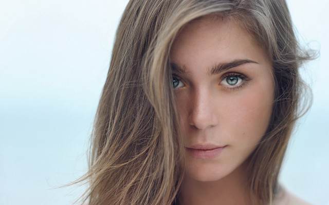 Woman longhair blueeyes photorealistic portrait free wallpaper - medium preview image