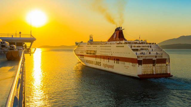 Cruise ship sunset mountain water free wallpaper - medium preview image