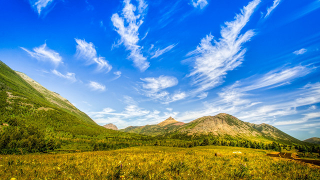 Mountain range blue sky clouds #5 free wallpaper - medium preview image