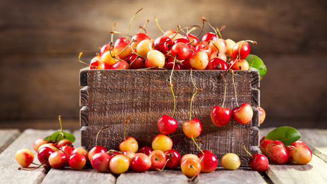 Wooden box cherries leaves puzzle free wallpaper - medium preview image